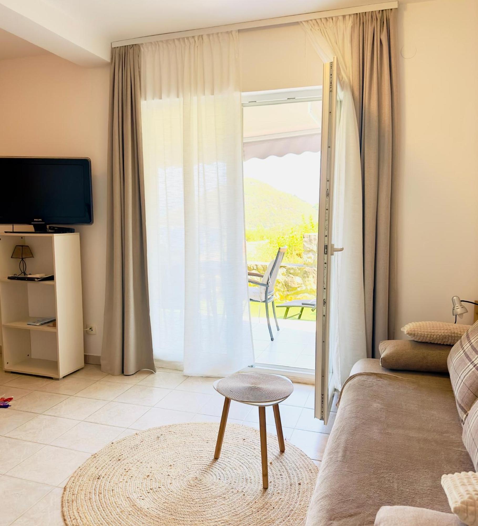 Villa Evita Apartments Prožura Extérieur photo